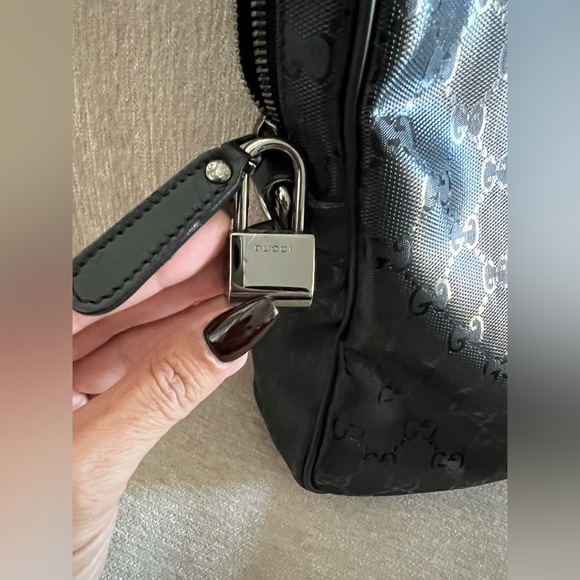 GUCCI Authentic w COA GG  bag missing strap preloved condition w lock key - Picture 6 of 16